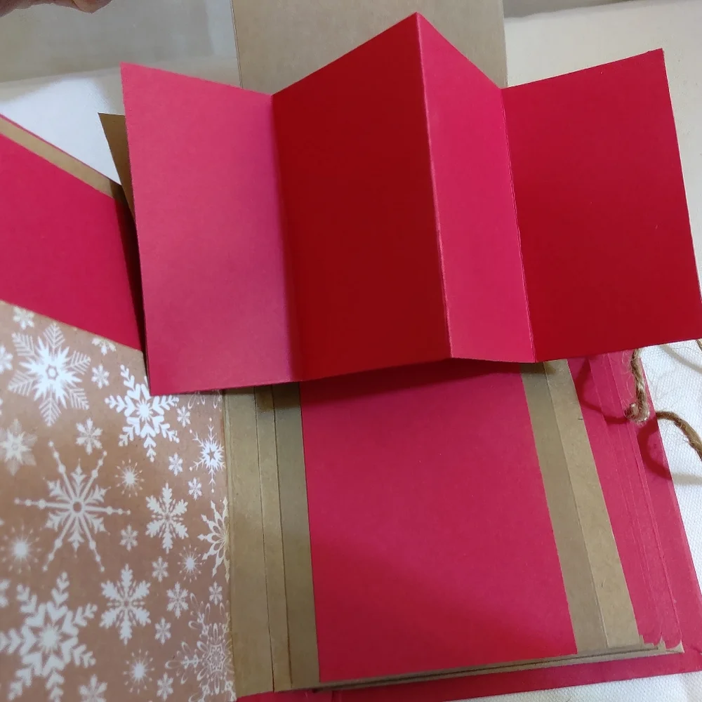 Handcrafted christmas theme